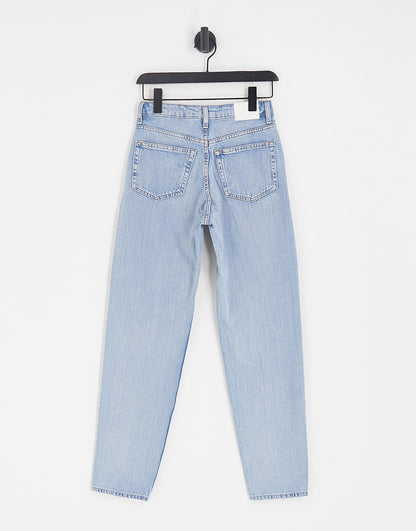 Weekday Lash cotton mom jean in summer blue wash - MBLUE