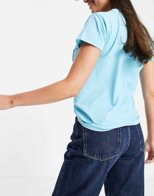 Levi's crew neck t-shirt with pocket in blue