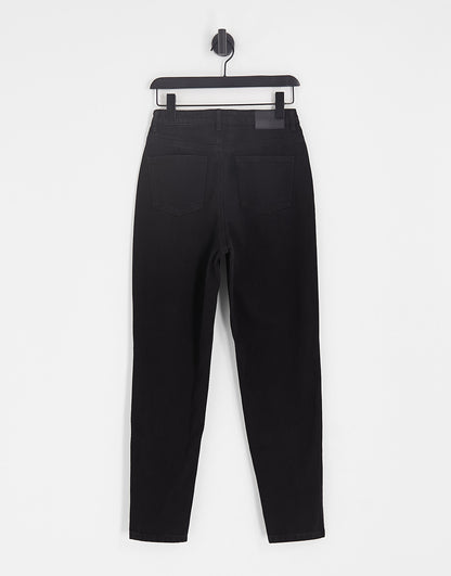 Missguided wrath straight leg jean in black