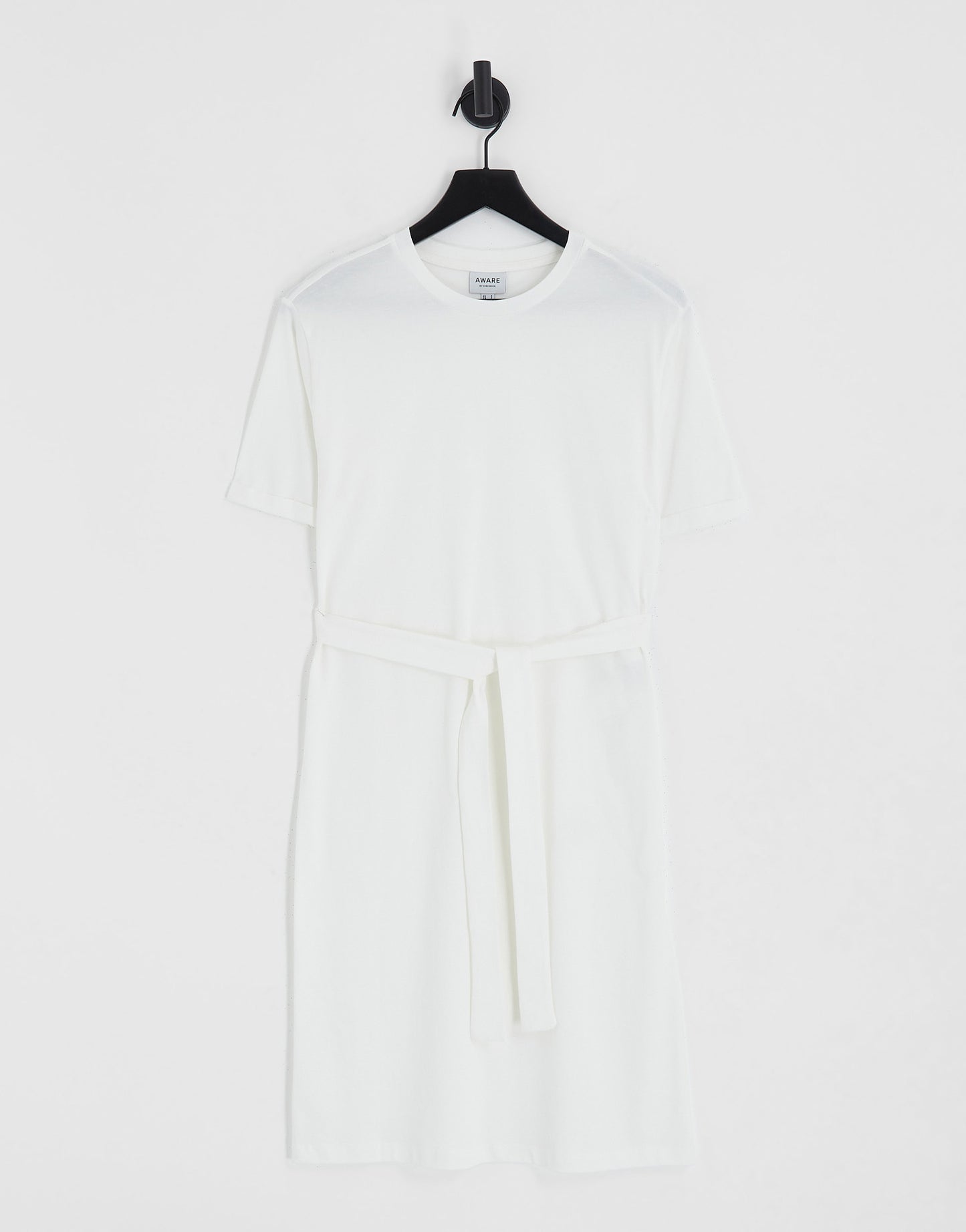 Vero Moda Tall Aware t-shirt midi dress with belted waist in white