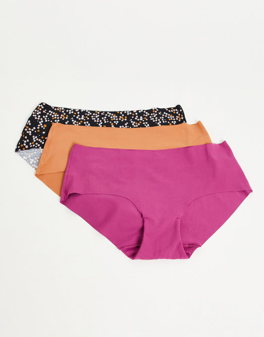 Cotton On 3-pack invisible boy pants in multi