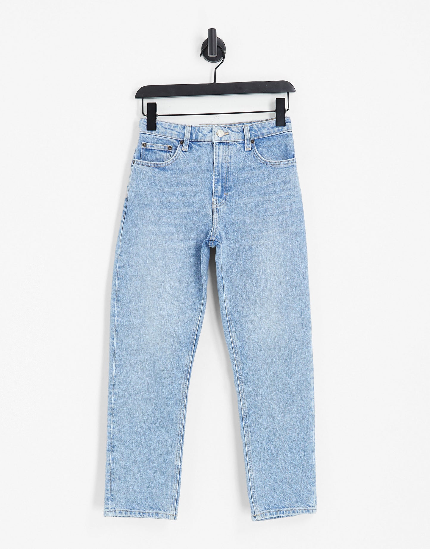 Topshop cropped mid rise easy straight jeans in bleach