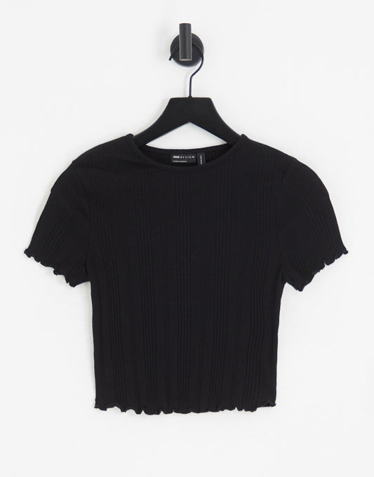 ASOS DESIGN Hourglass slim fit t-shirt with lettuce edge in mixed rib in black