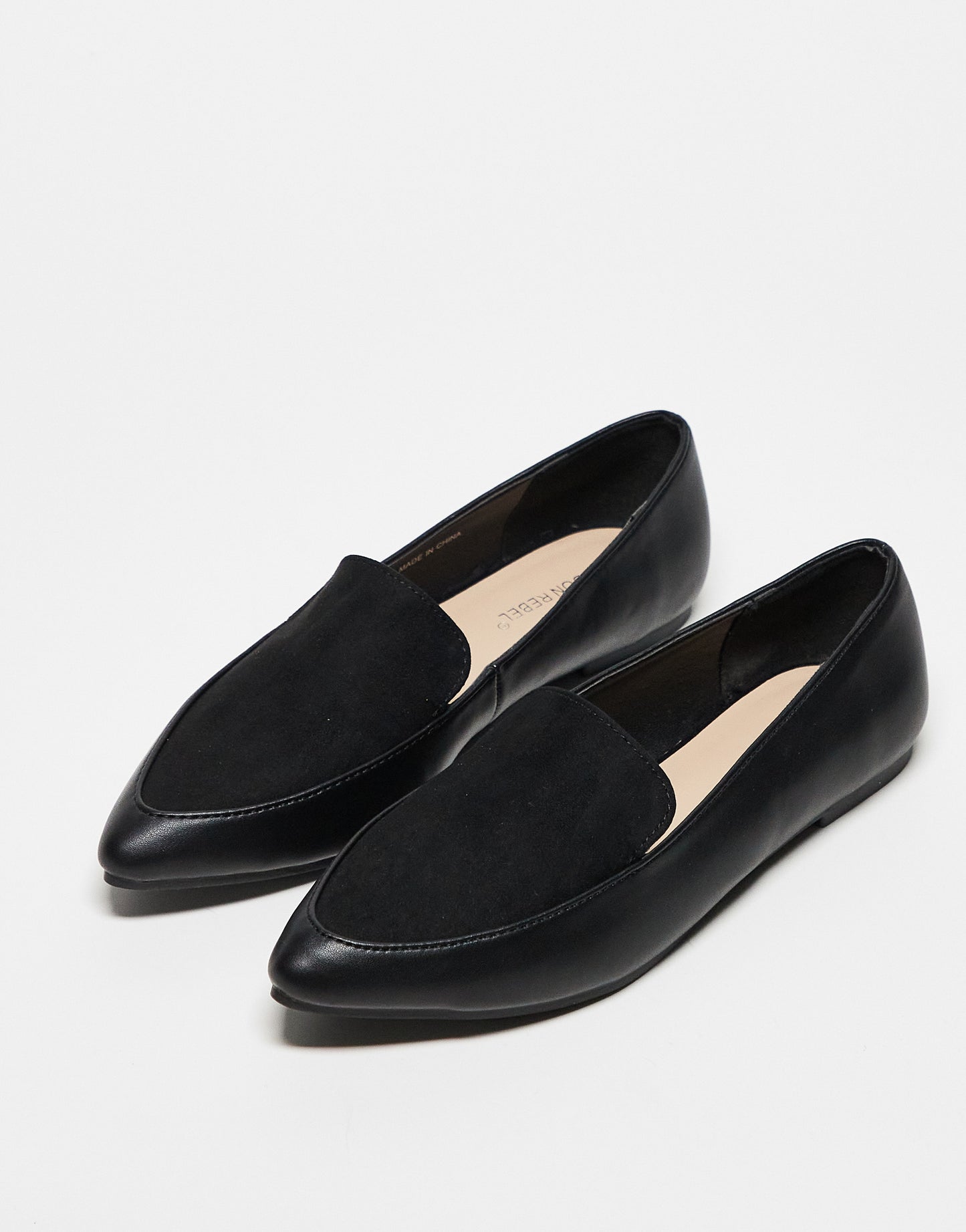 London Rebel pointed flat loafers in black