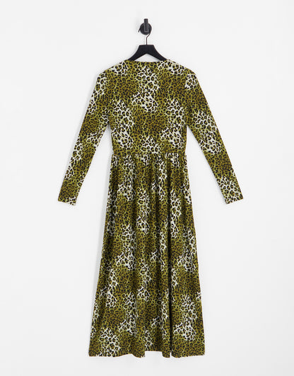 JDY maxi dress in green animal print