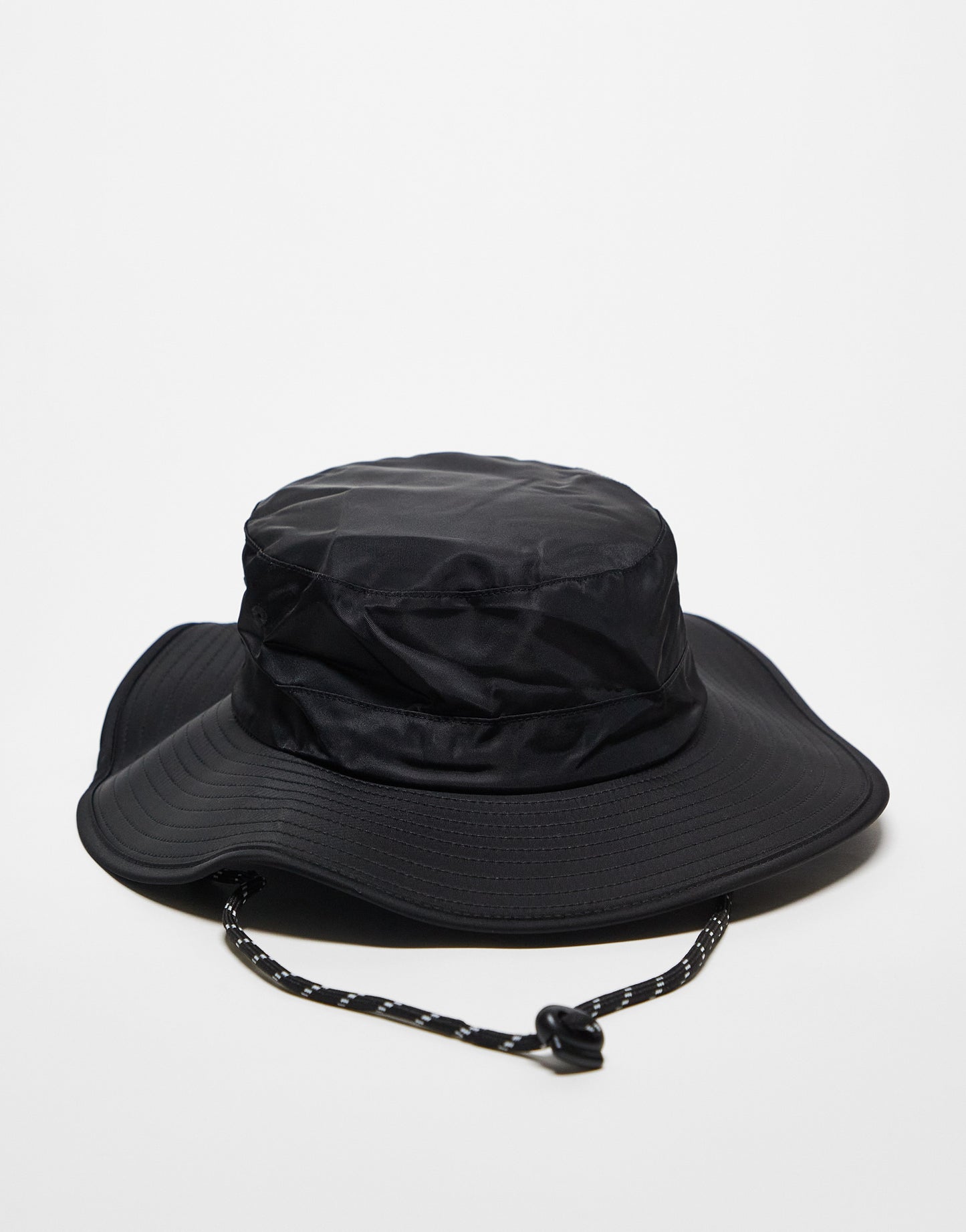 ASOS DESIGN safari bucket hat with contrast puller in black