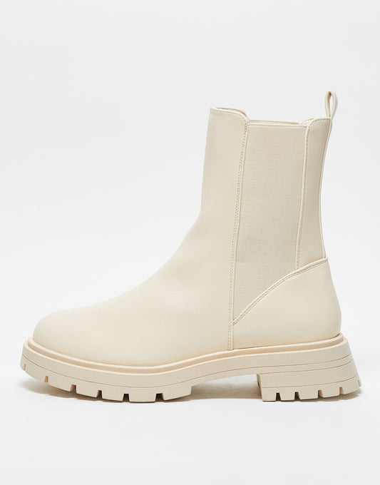 ASOS DESIGN Wide Fit Alfie chunky chelsea boots in off-white