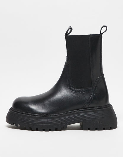 ASOS DESIGN Wide Fit Adelaide leather chelsea boots in black