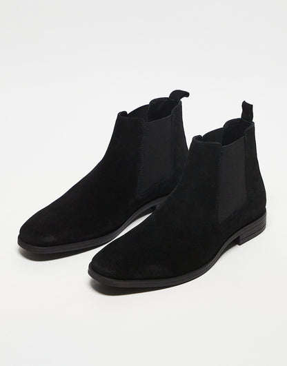 ASOS DESIGN chelsea boots in black suede with black sole