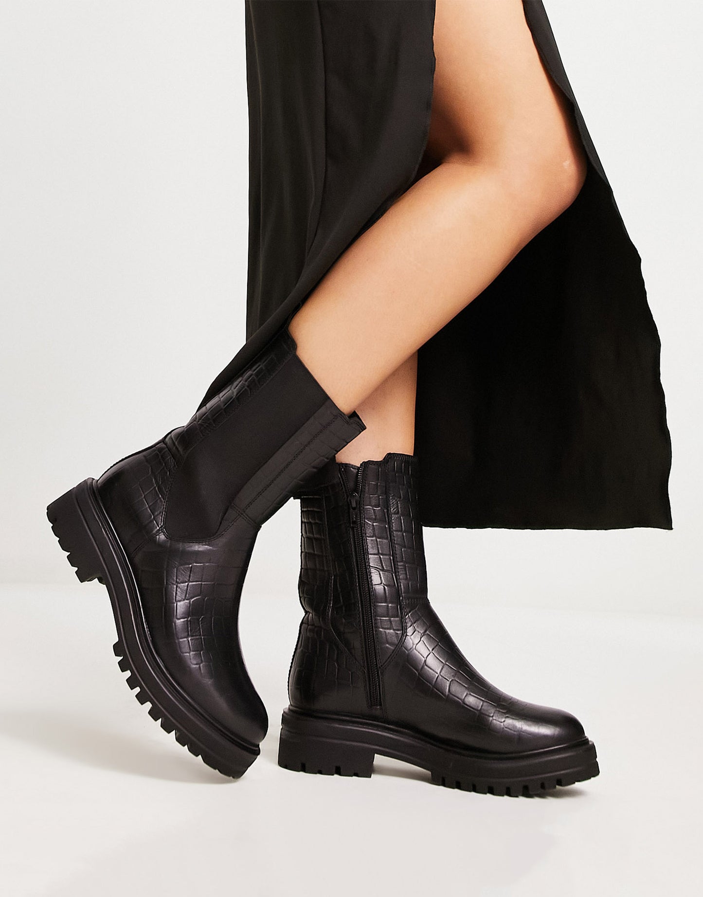 London Rebel Leather Wide Fit chunky chelsea boot in black croc