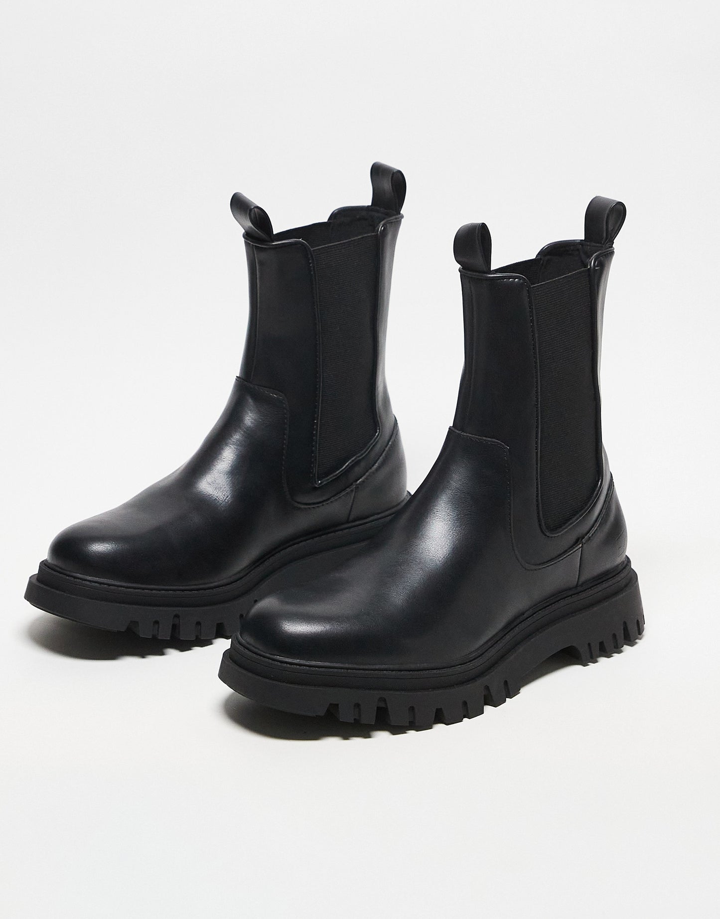 ASOS DESIGN Agra chunky chelsea boots in black