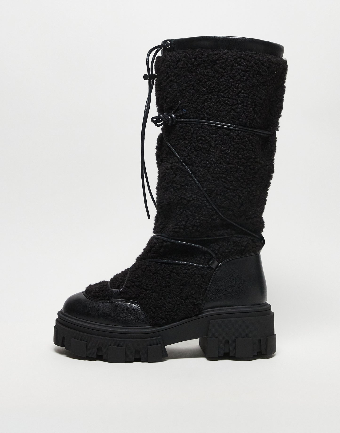 ASOS DESIGN Casper chunky cold weather boots in black borg