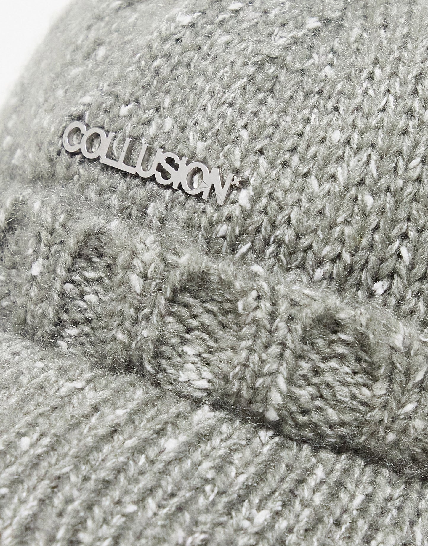 COLLUSION Unisex knitted cap with tassels in grey