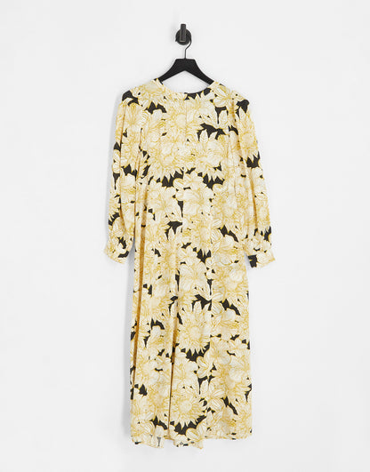 Vero Moda Petite aware maxi dress in yellow floral print