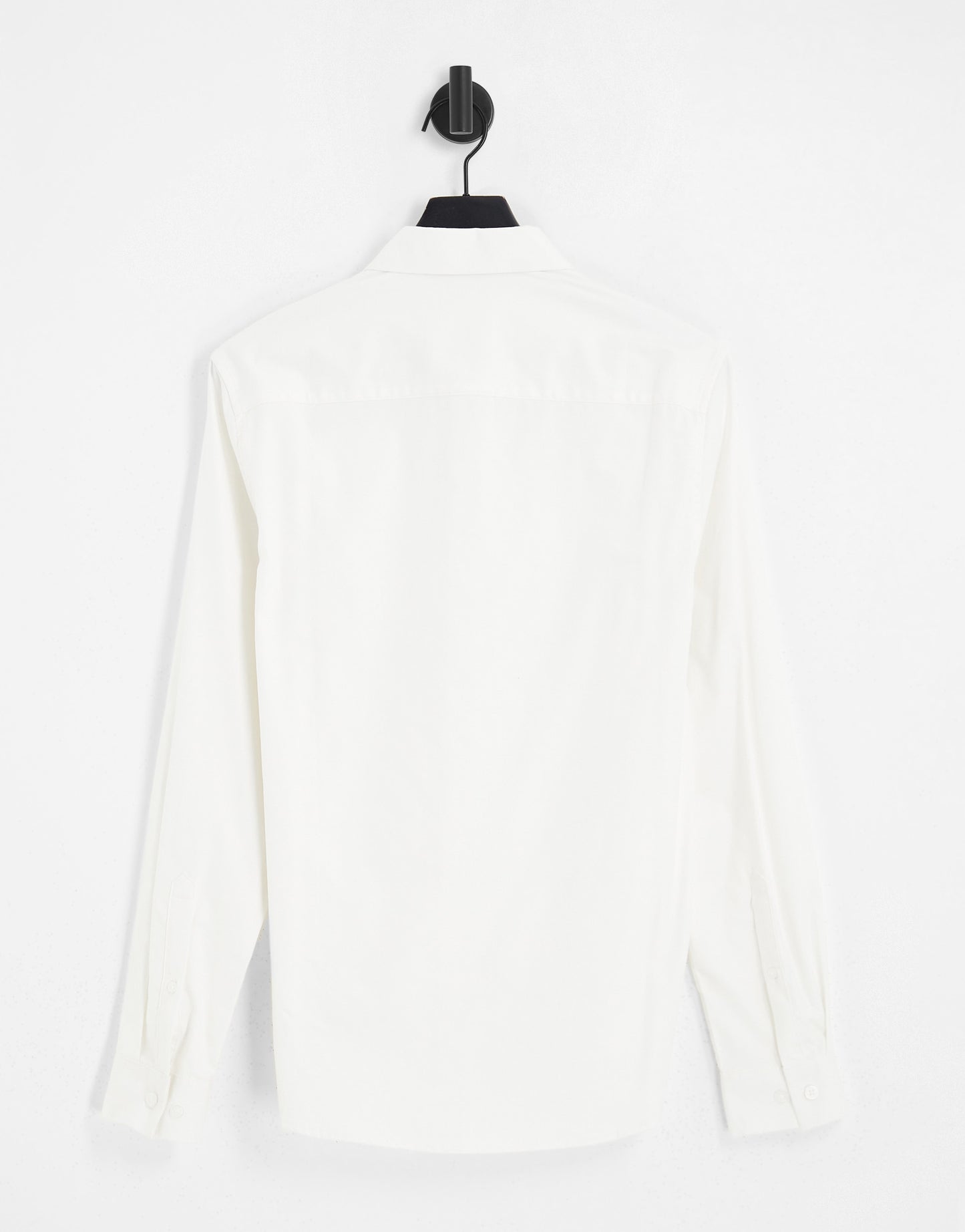 ASOS DESIGN  easy iron regular fit twill shirt with cutaway collar in white