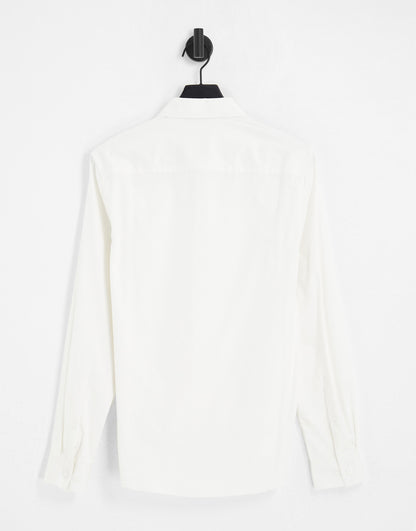 ASOS DESIGN  easy iron regular fit twill shirt with cutaway collar in white