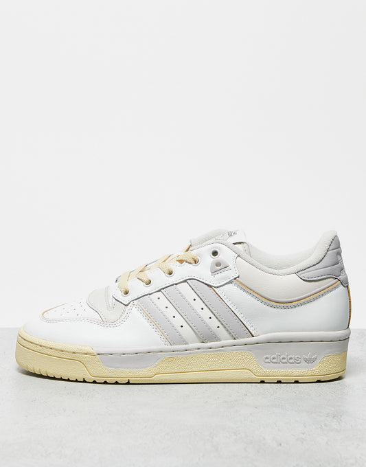 adidas Originals Rivalry Low 86 trainers in white and grey