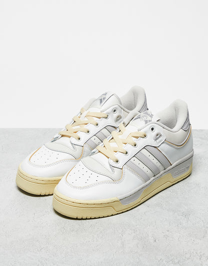 adidas Originals Rivalry Low 86 trainers in white and grey