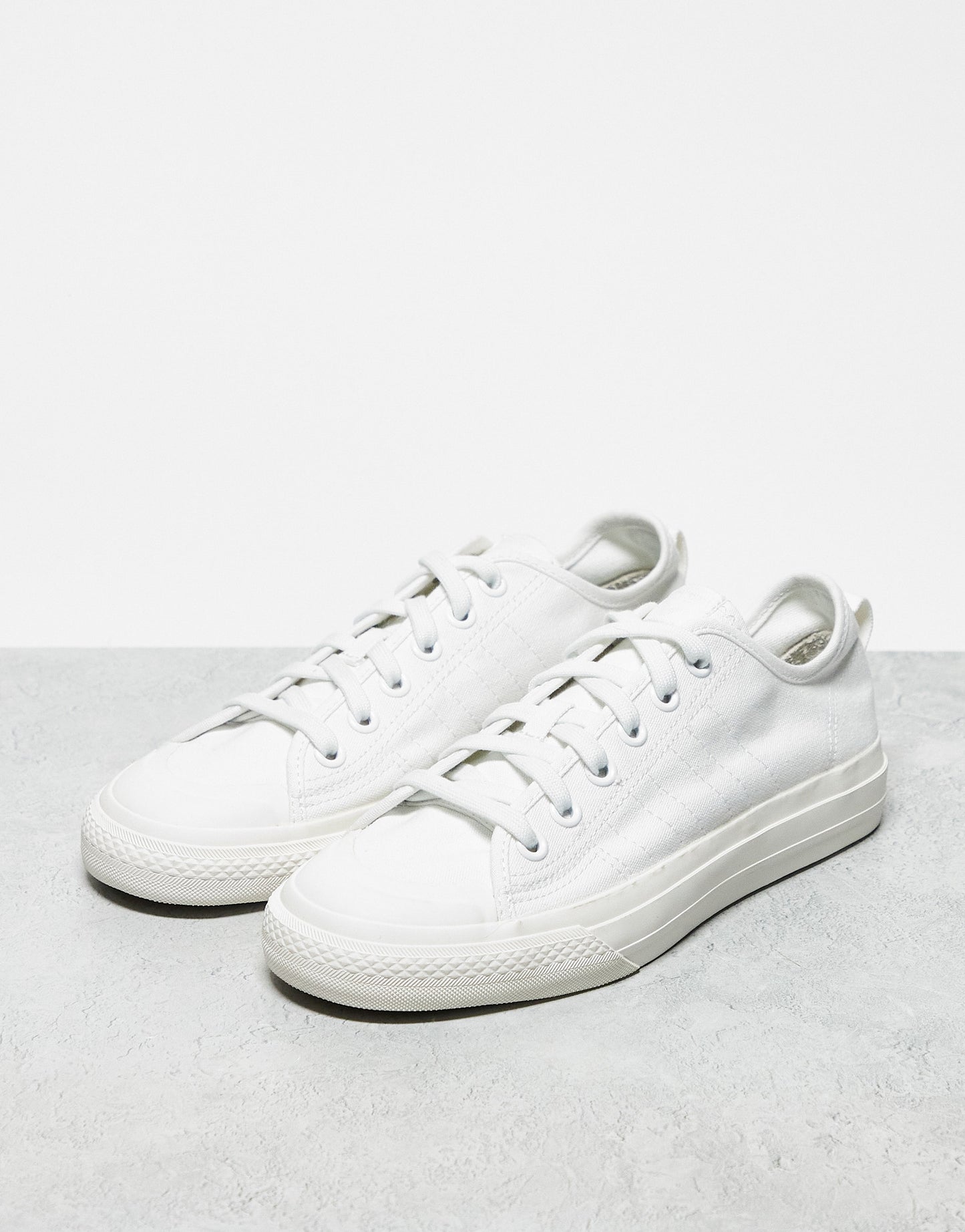 adidas Originals Nizza RF trainers in white