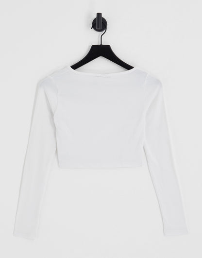 Daisy Street asymmetric fitted button front crop top