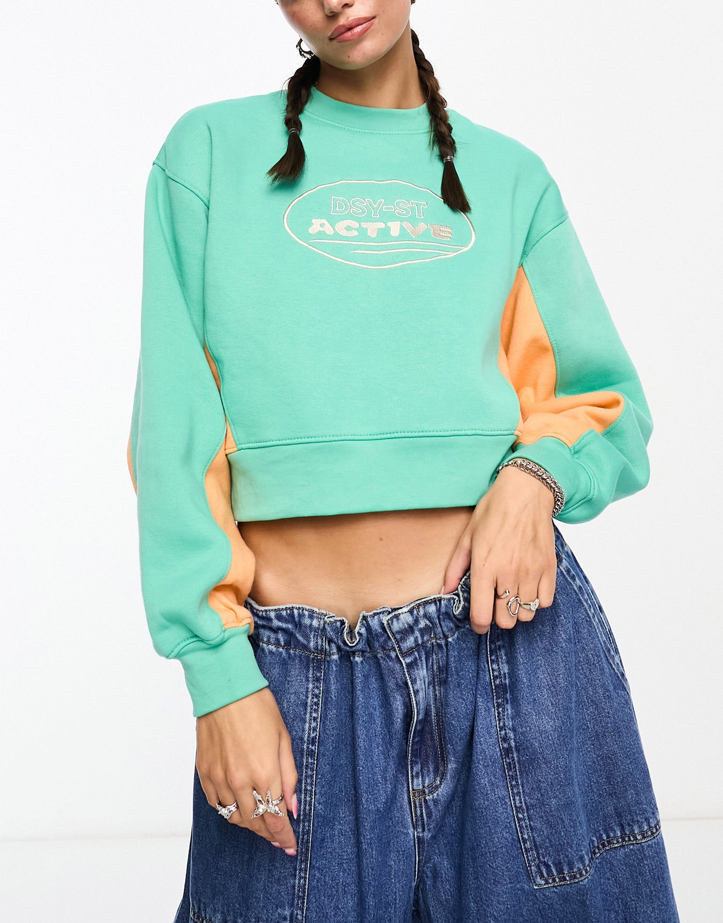 Daisy Street Active Distorted Geo cropped sweatshirt in green