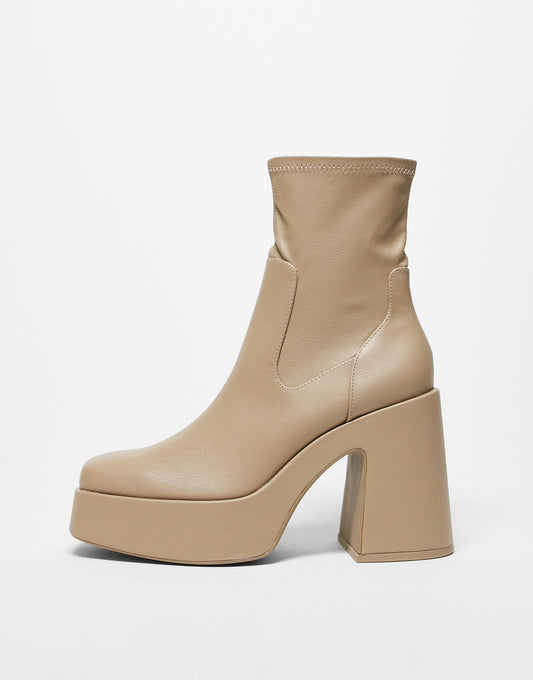 Pull&Bear faux leather super platform boot in beige