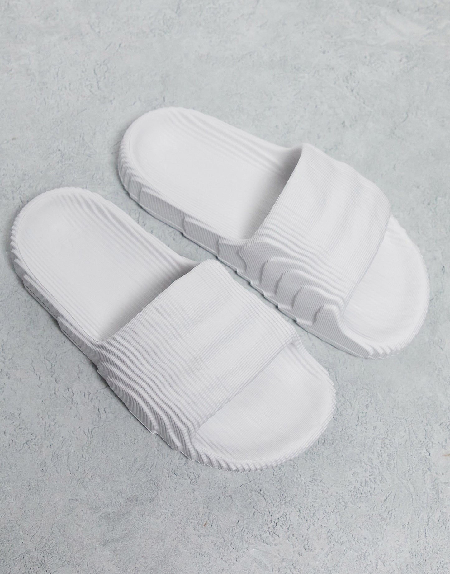 adidas Originals Adillette 22 sliders in white