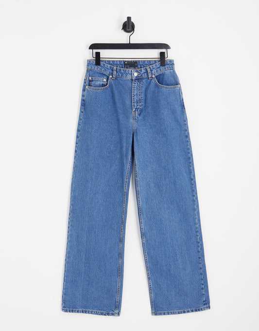 ASOS DESIGN relaxed dad jeans in mid blue