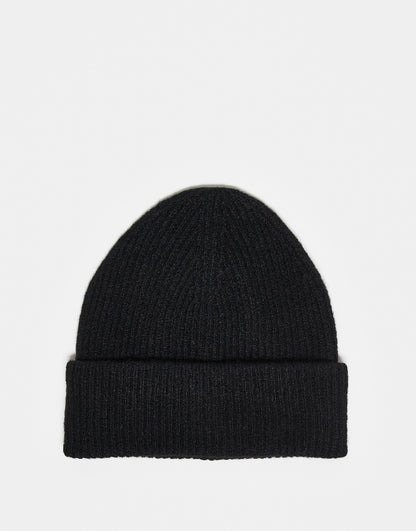 Vero Moda beanie hat in black