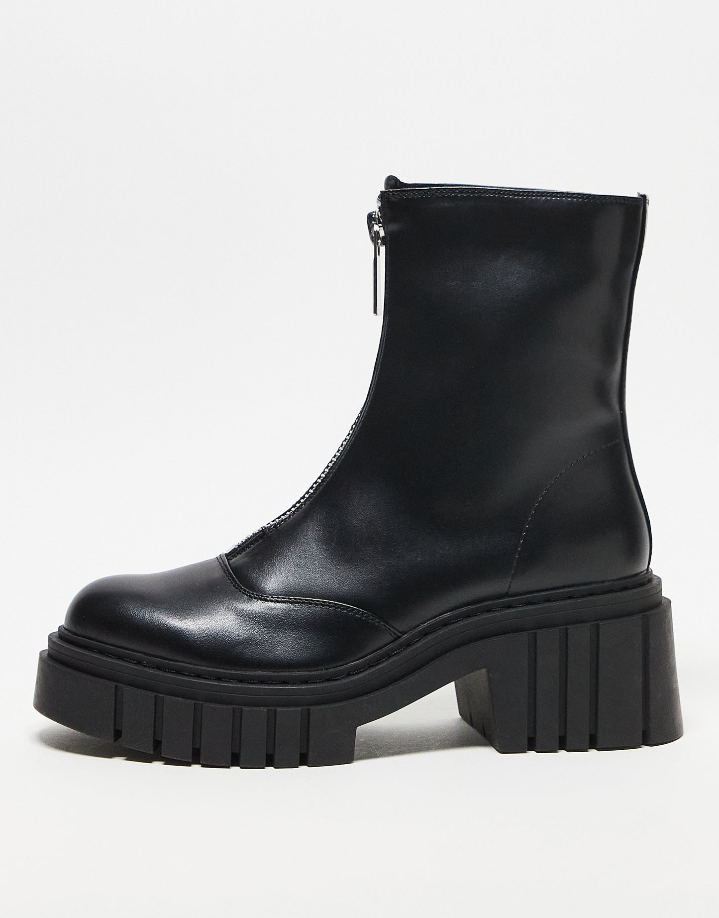 Stradivarius chunky zip front boot in black