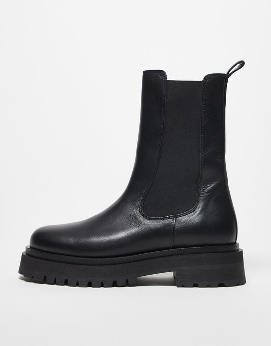 Pull&Bear high chunky tech boots in black