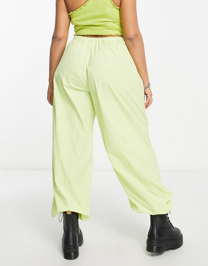 Daisy Street Plus relaxed cargo trousers in crinkle pistashio