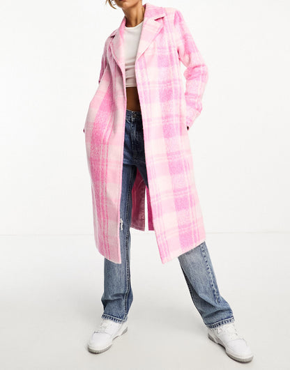 Helene Berman ruth long blanket coat in pink dogtooth