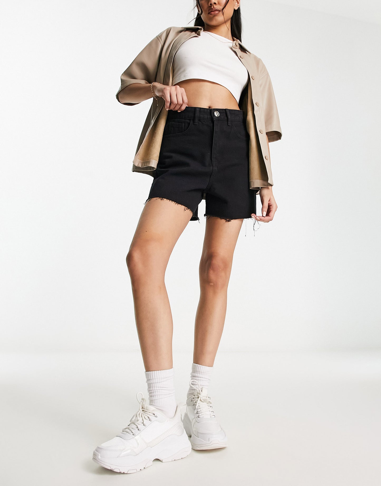 Missyempire denim mom shorts in washed black