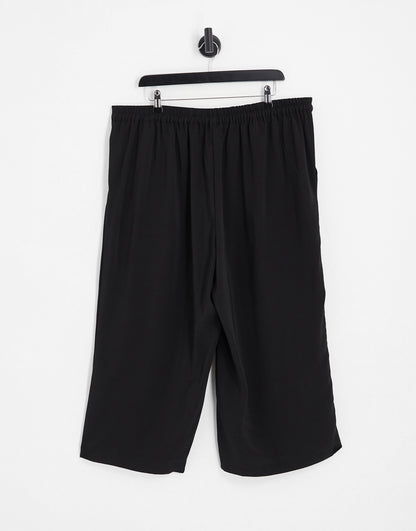 Vero Moda Curve culotte trousers in black