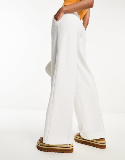 Selected Femme tailored wide leg stretch trousers in white