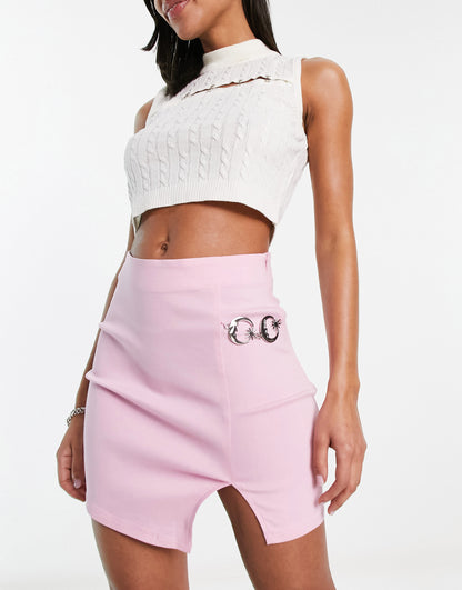 Heartbreak mini skirt with clasp in pink