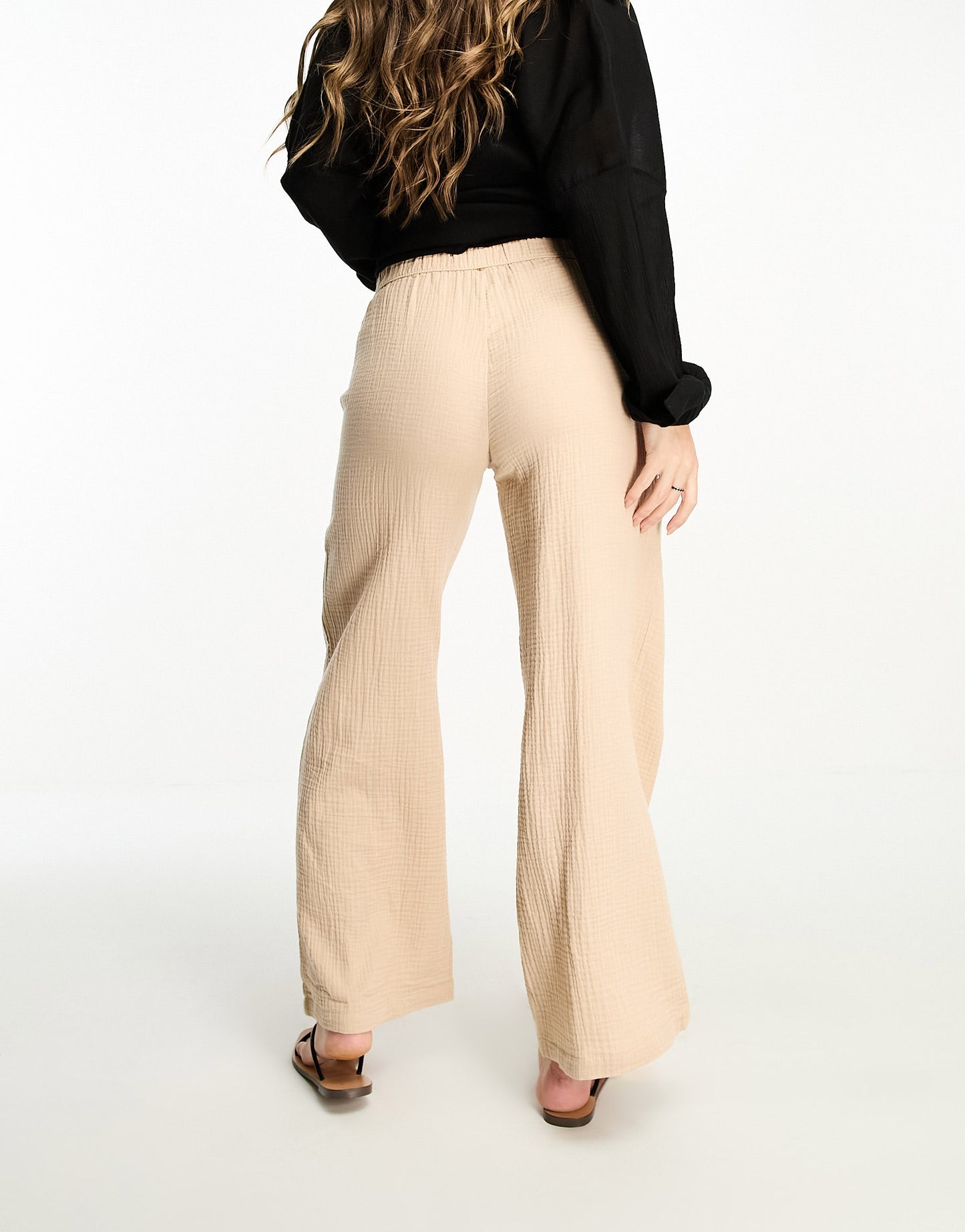 Vero Moda Maternity textured soft trousers in cream