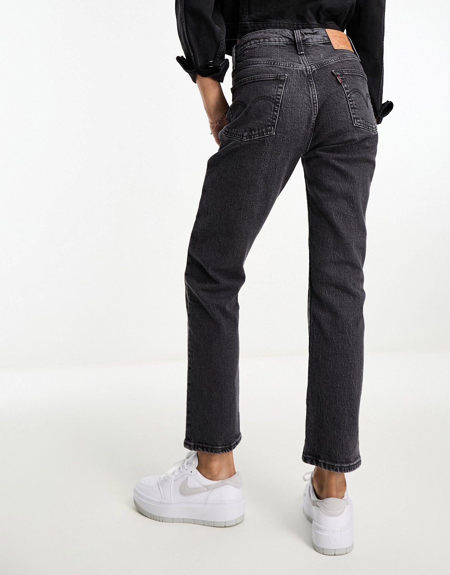 Levi's 501 straight fit crop jeans in washed black