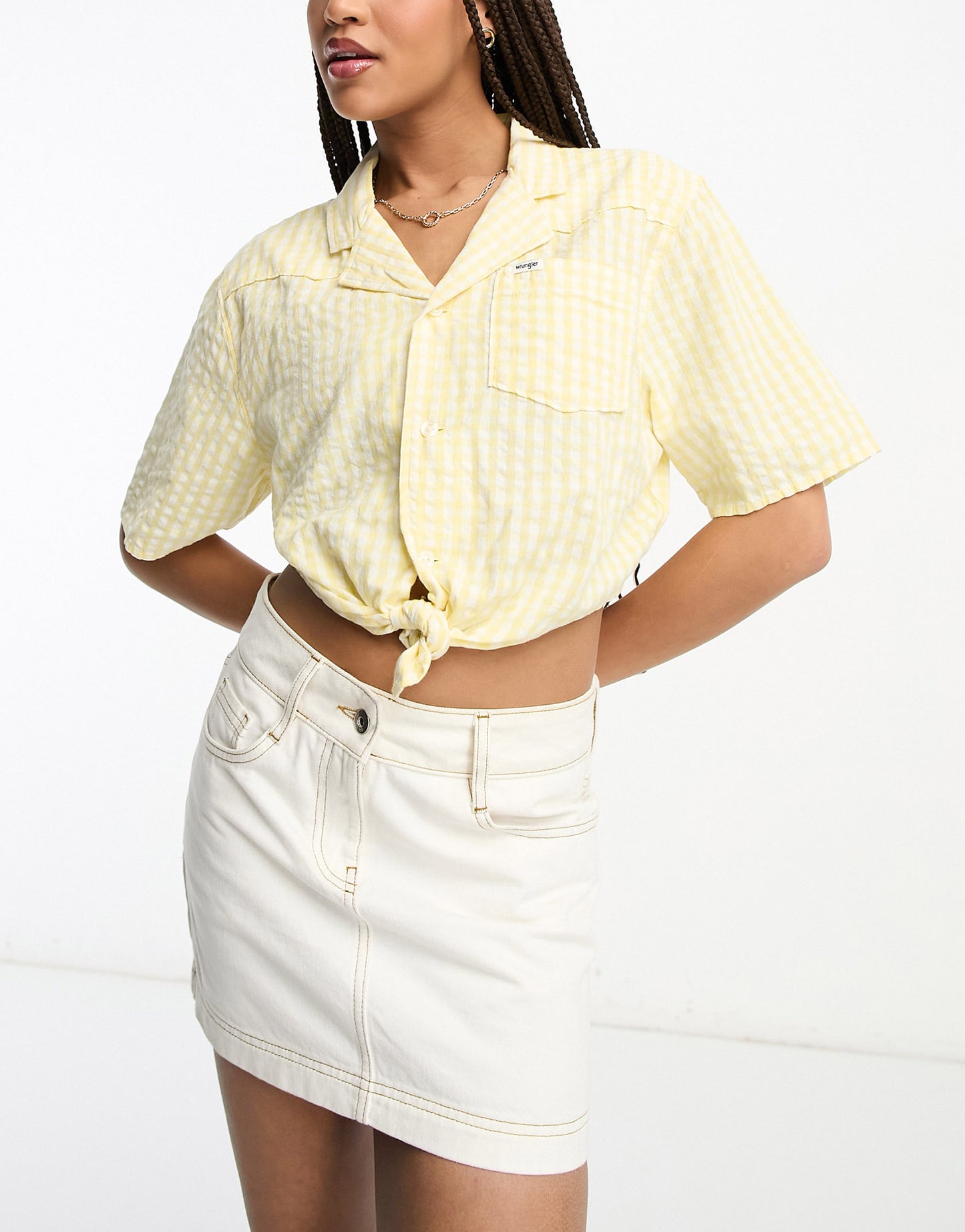 Wrangler loose fit resort seersucker shirt in yellow gingham