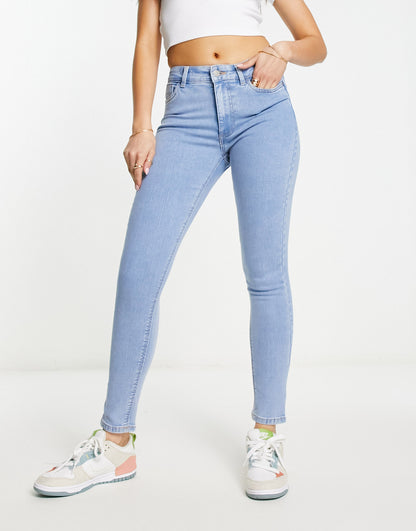 New Look skinny jeans in mid blue