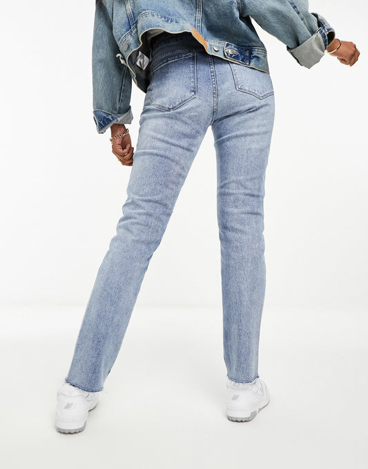 Vila straight leg jean in light wash