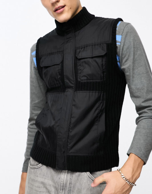 COLLUSION Unisex knitted gilet with nylon details in black