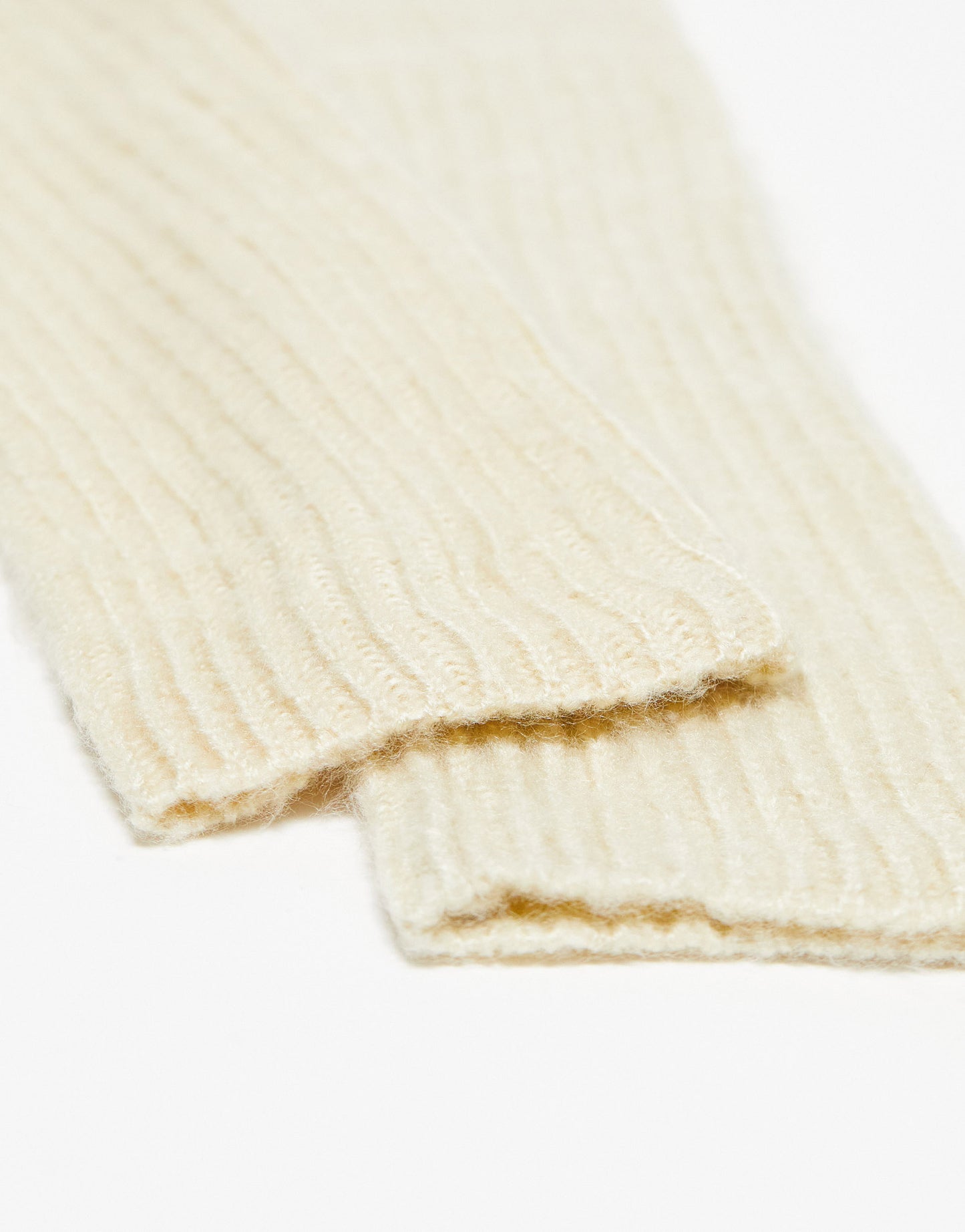 Topshop Mae long mittens in cream