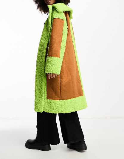 Annorlunda shiny faux shearling edged coat in ginger and lime