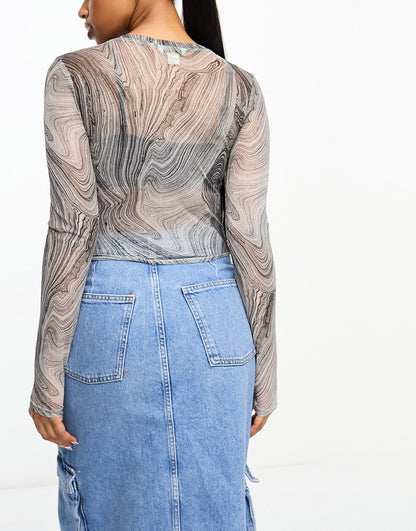 Monki long sleeve crop top in grey swirl print