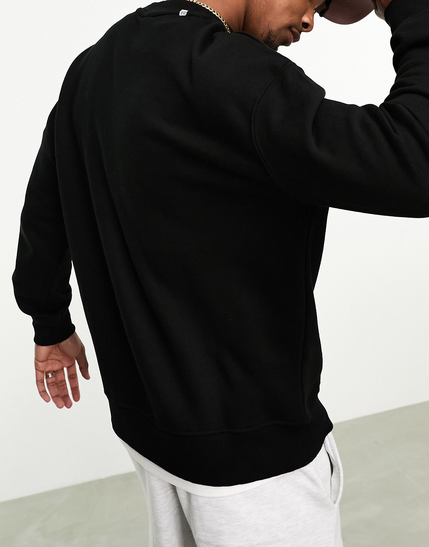 Bershka sweatshirt in black