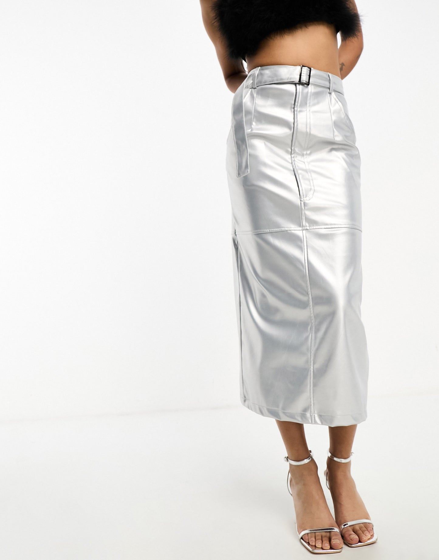 Extro & Vert Petite midaxi leather look skirt in silver