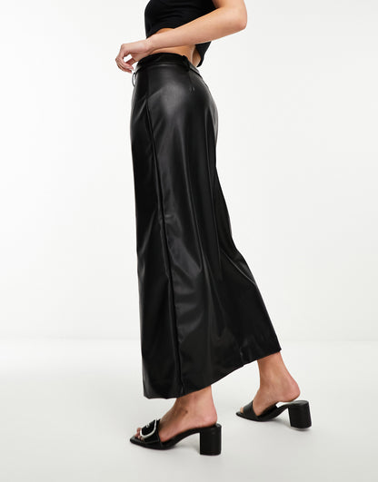 Monki faux leather split front midaxi skirt in black