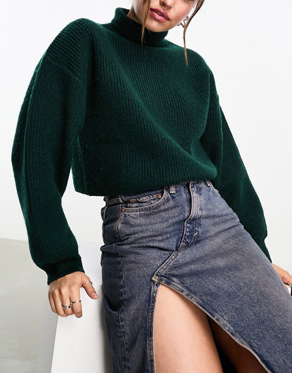 Monki cropped knitted jumper in forest green